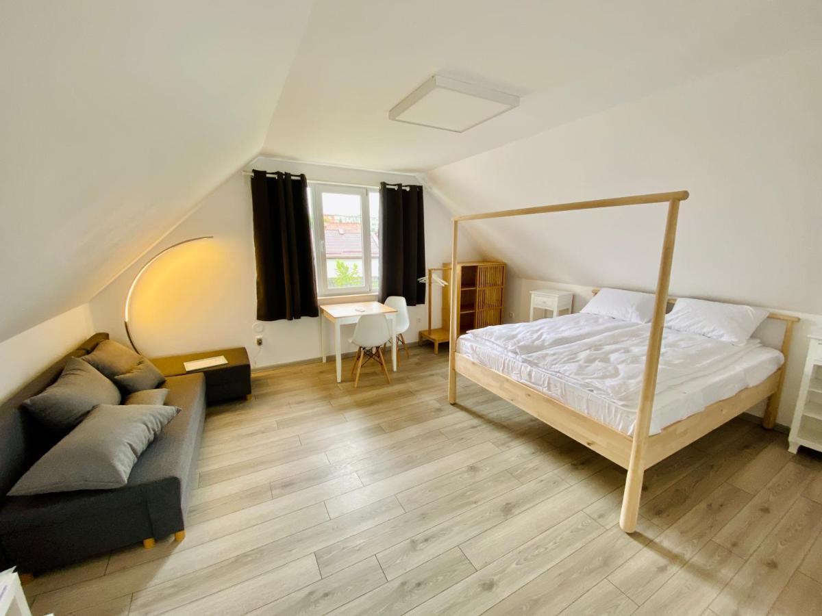 Pixel Guesthouse เตอร์กู เซกูเยสก์ ภายนอก รูปภาพ