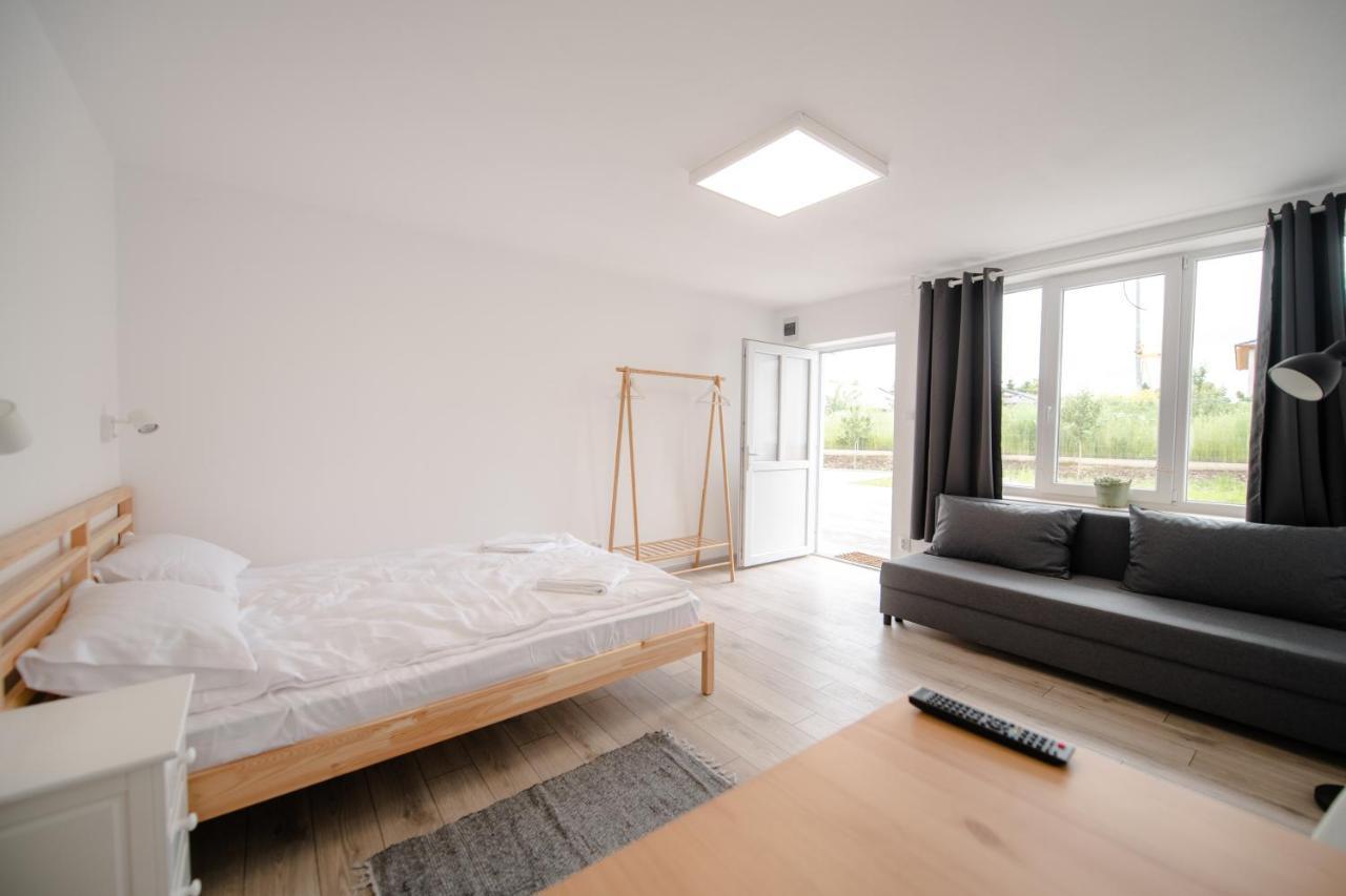 Pixel Guesthouse เตอร์กู เซกูเยสก์ ภายนอก รูปภาพ