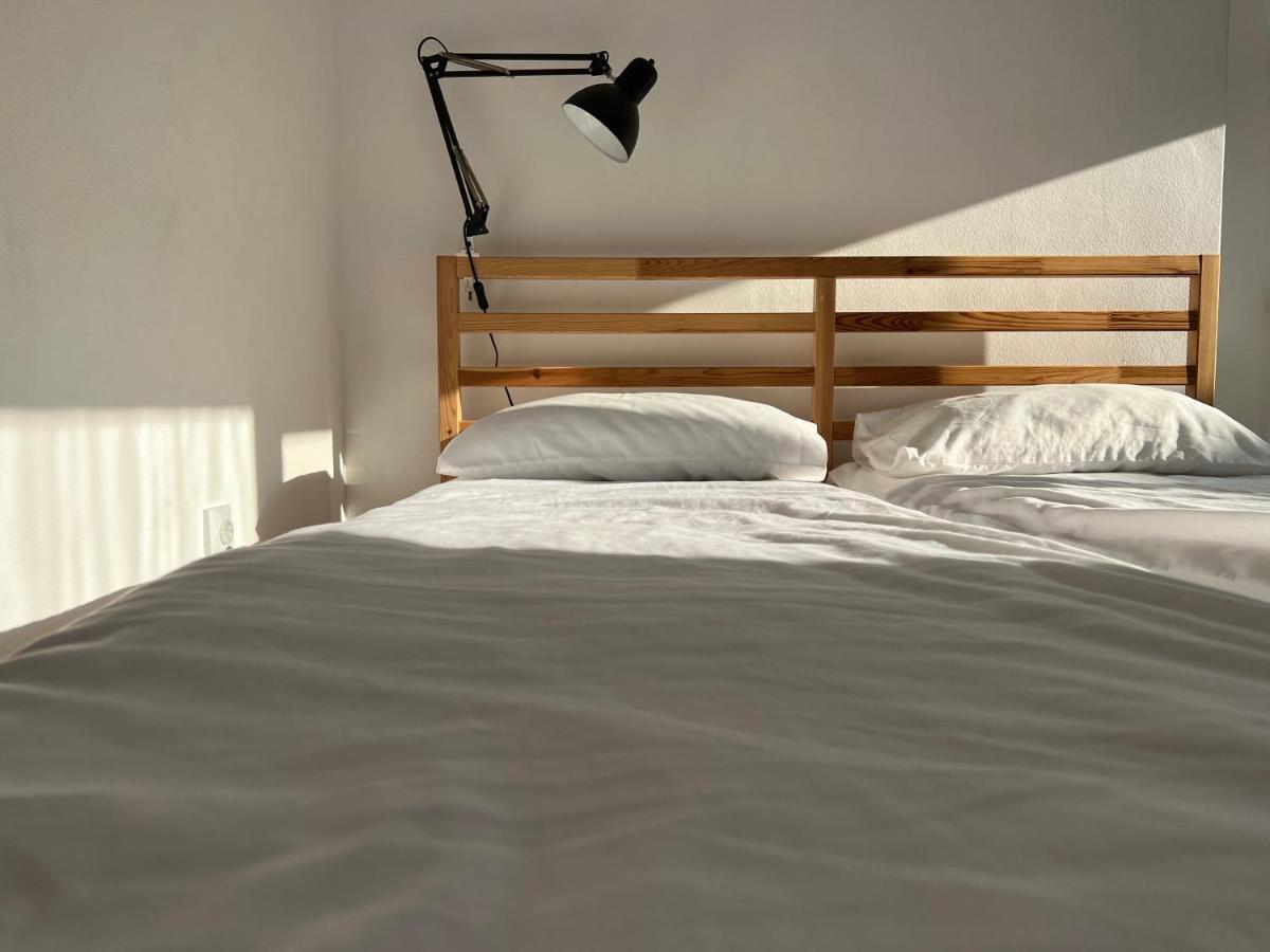 Pixel Guesthouse เตอร์กู เซกูเยสก์ ภายนอก รูปภาพ