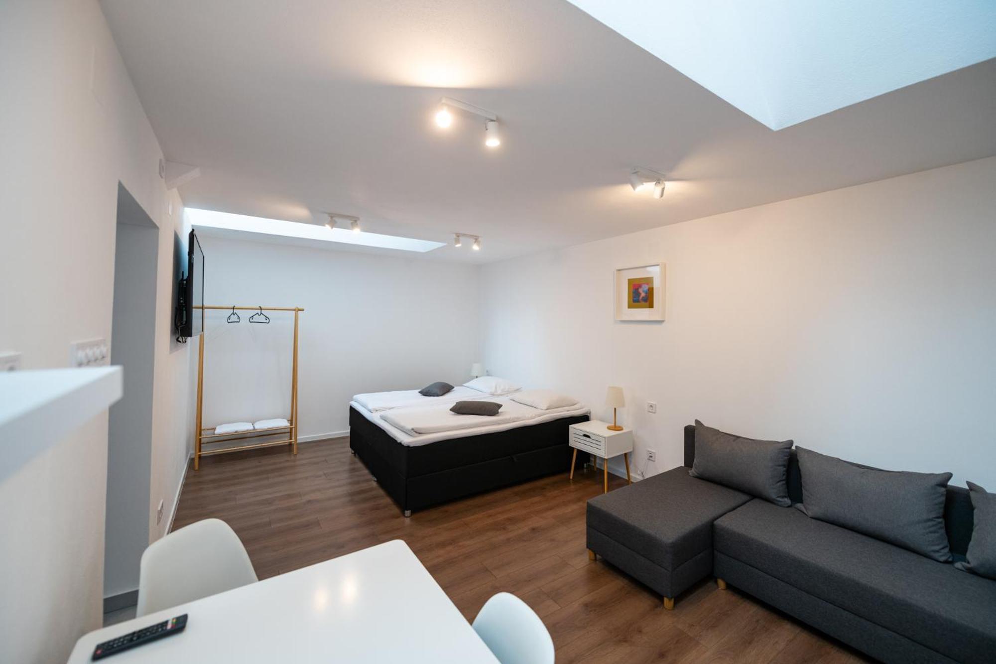 Pixel Guesthouse เตอร์กู เซกูเยสก์ ภายนอก รูปภาพ